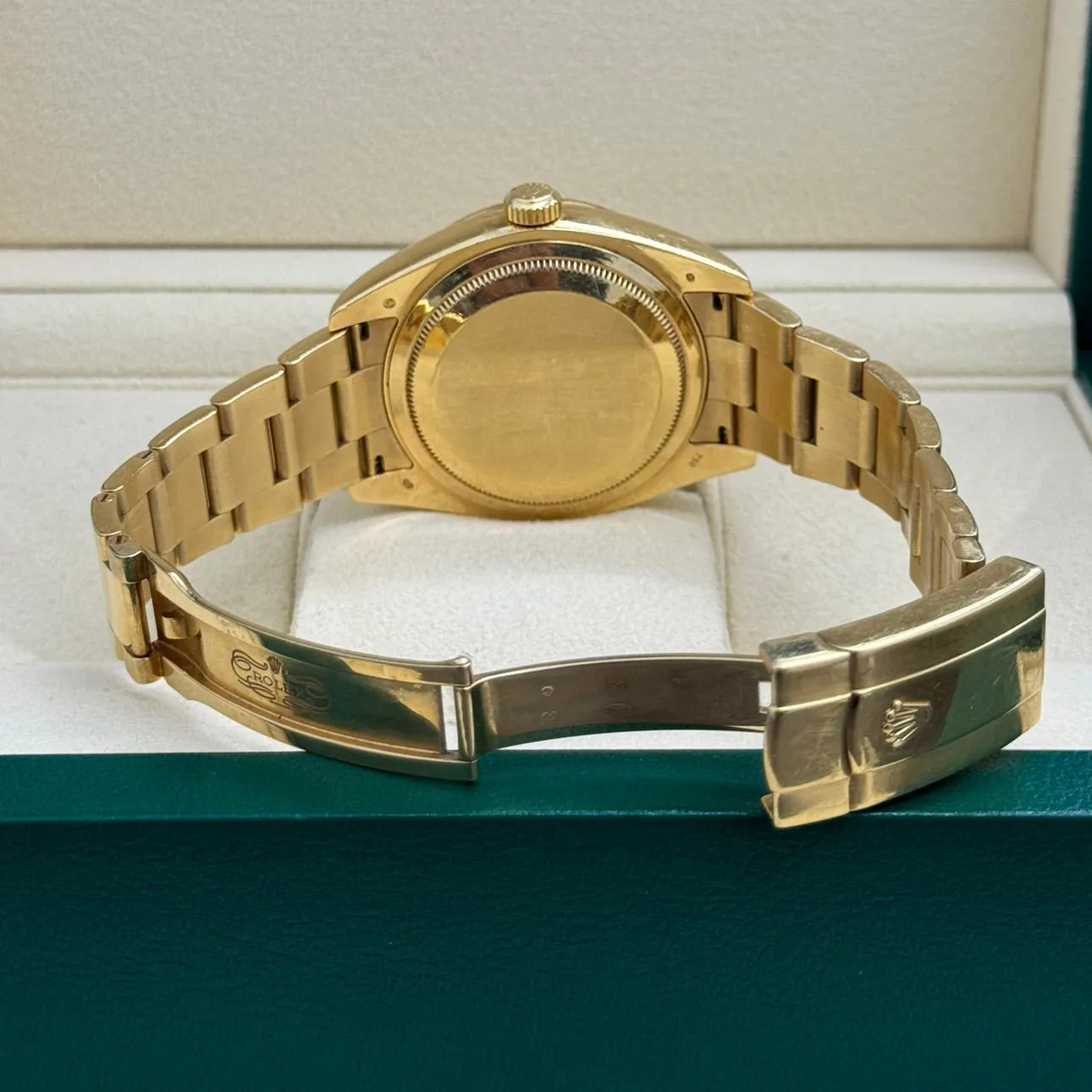 Rolex Sky-Dweller 326938-0002 42mm Yellow gold Champagne 3