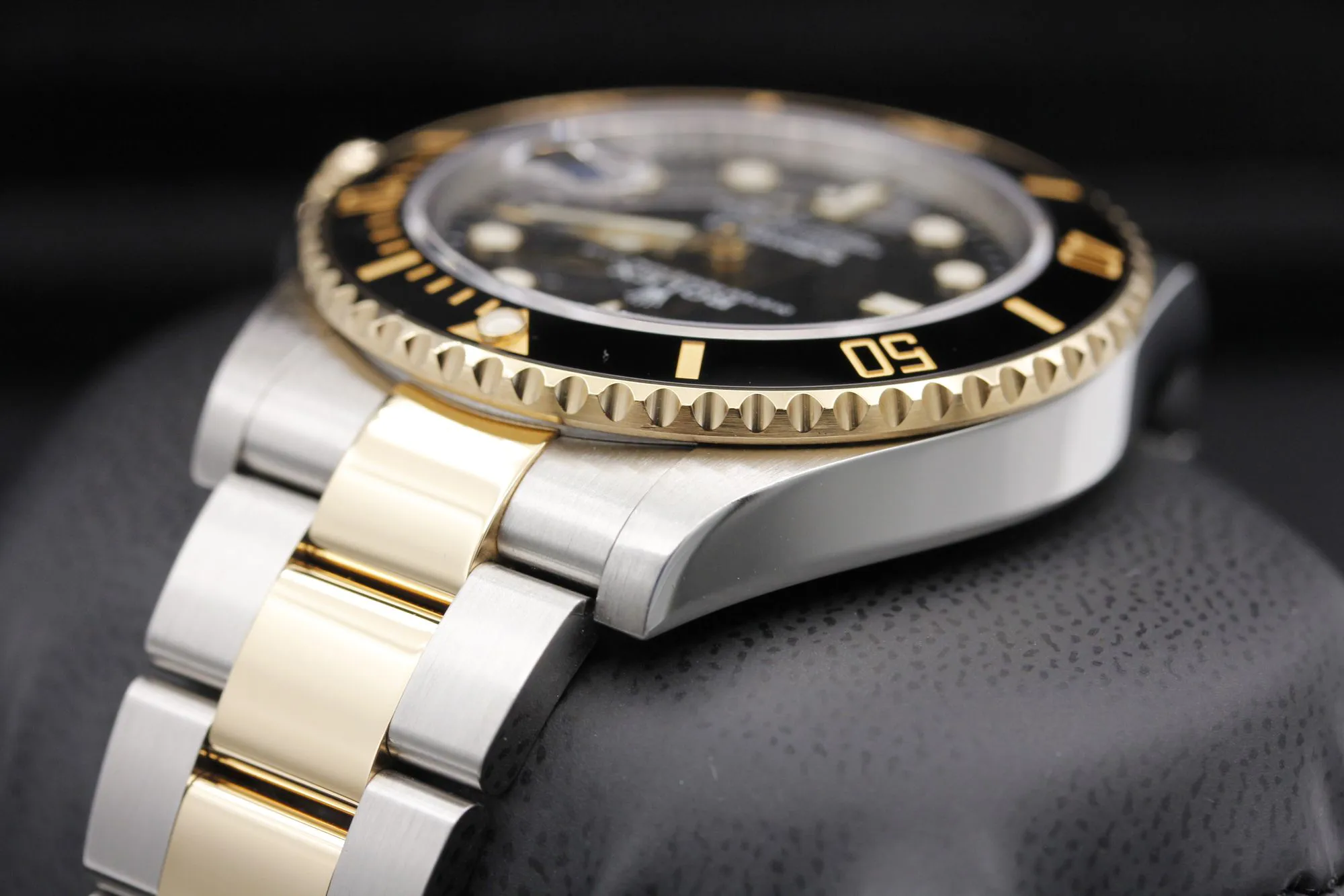 Rolex Submariner 126613LN 41mm Yellow gold and Stainless steel Black 4