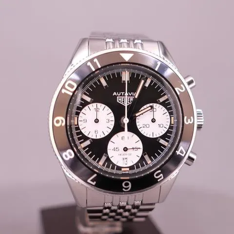 TAG Heuer Autavia CBE2110.BA0687 42mm Stainless steel Black 1