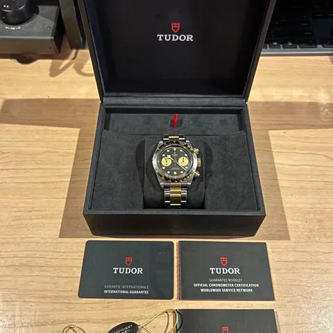 Tudor Black Bay Chrono S&G M79363N-0001 41mm Yellow gold and Stainless steel Black 5