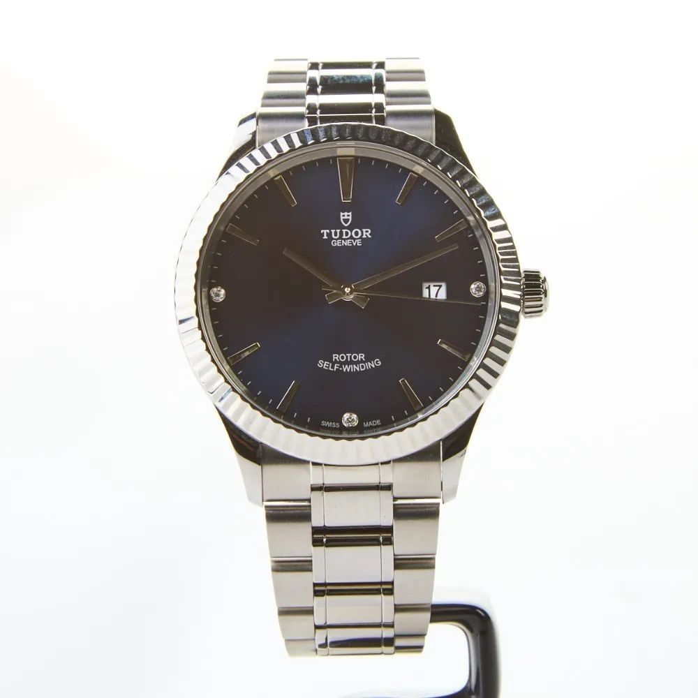 Tudor Style 12710