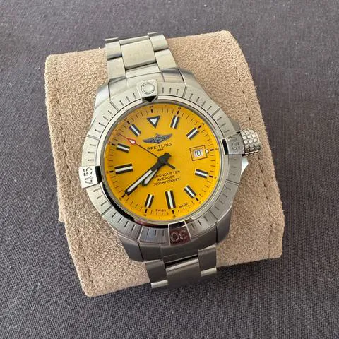 Breitling Avenger A17319101I1A1 45mm Stainless steel Yellow 6