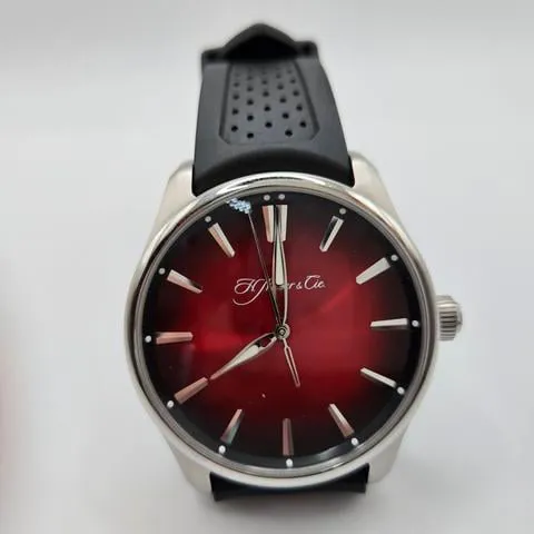 H. Moser & Cie. Pioneer 3200-1207 43mm Stainless steel Red