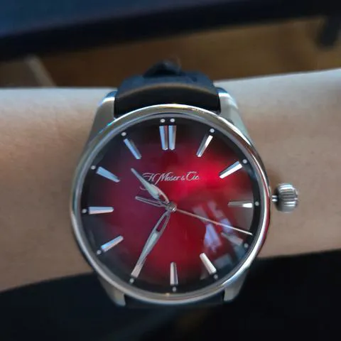 H. Moser & Cie. Pioneer 3200-1207 43mm Stainless steel Red 6