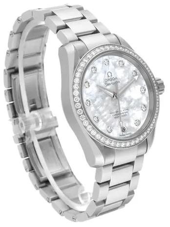 Omega Aqua Terra 231.15.39.21.55.001 38mm Stainless steel White 4