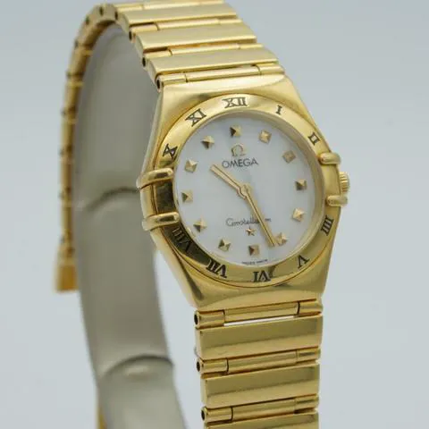 Omega Constellation Ladies 25mm Yellow gold 1