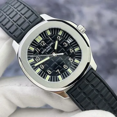 Patek Philippe Aquanaut 5065A 38mm Stainless steel Black 2