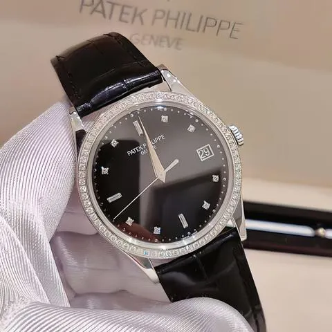 Patek Philippe Calatrava 5297G-001 38mm White gold Black