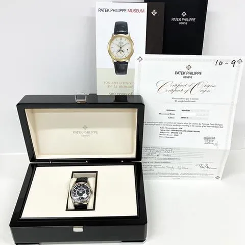 Patek Philippe Calatrava 6006G-001 39mm White gold Black 1