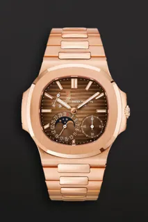 Patek Philippe Nautilus 5712/1R-001 Rose gold Brown