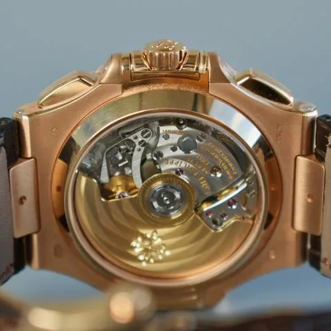 Patek Philippe Nautilus 5980R-001 40.5mm Rose gold Brown 4