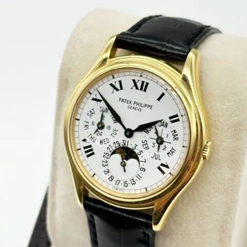 Patek Philippe Perpetual Calendar 3940 36mm Yellow gold White 4