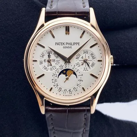 Patek Philippe Perpetual Calendar 5140R-001 37mm Rose gold Brown 1