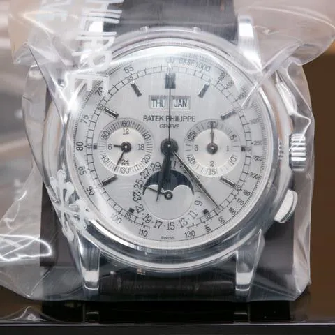 Patek Philippe Perpetual Calendar Chronograph 5970G-001 40mm White gold Silver