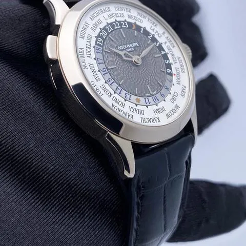 Patek Philippe World Time 5230G-001 39mm White gold Gray 3