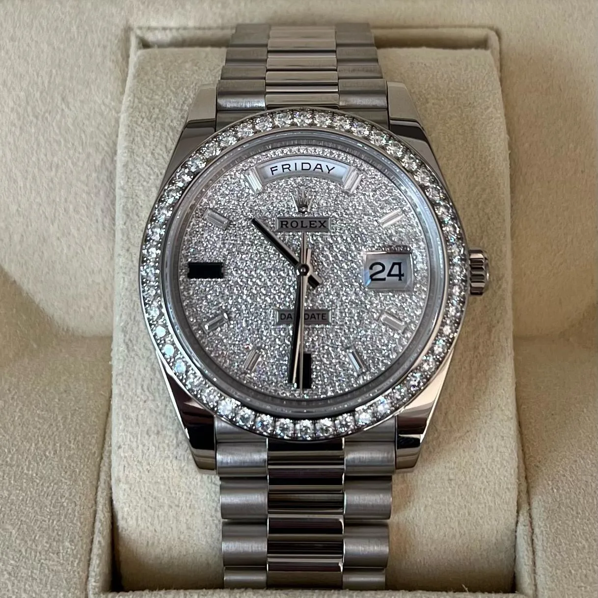 Rolex Day-Date 228349RBR-0036 40mm 18k white gold Paved