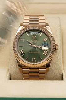 Rolex Day-Date 40 228235 Everose gold Olive green