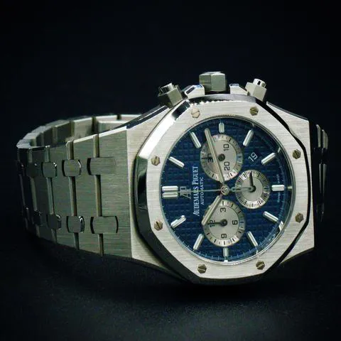 Audemars Piguet Royal Oak 26331ST.OO.1220ST.01 41mm Stainless steel Blue 10