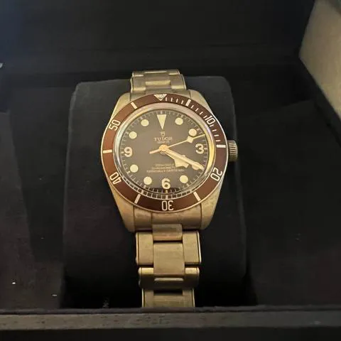 Tudor Black Bay M79012M-0001 39mm Bronze Brown 5