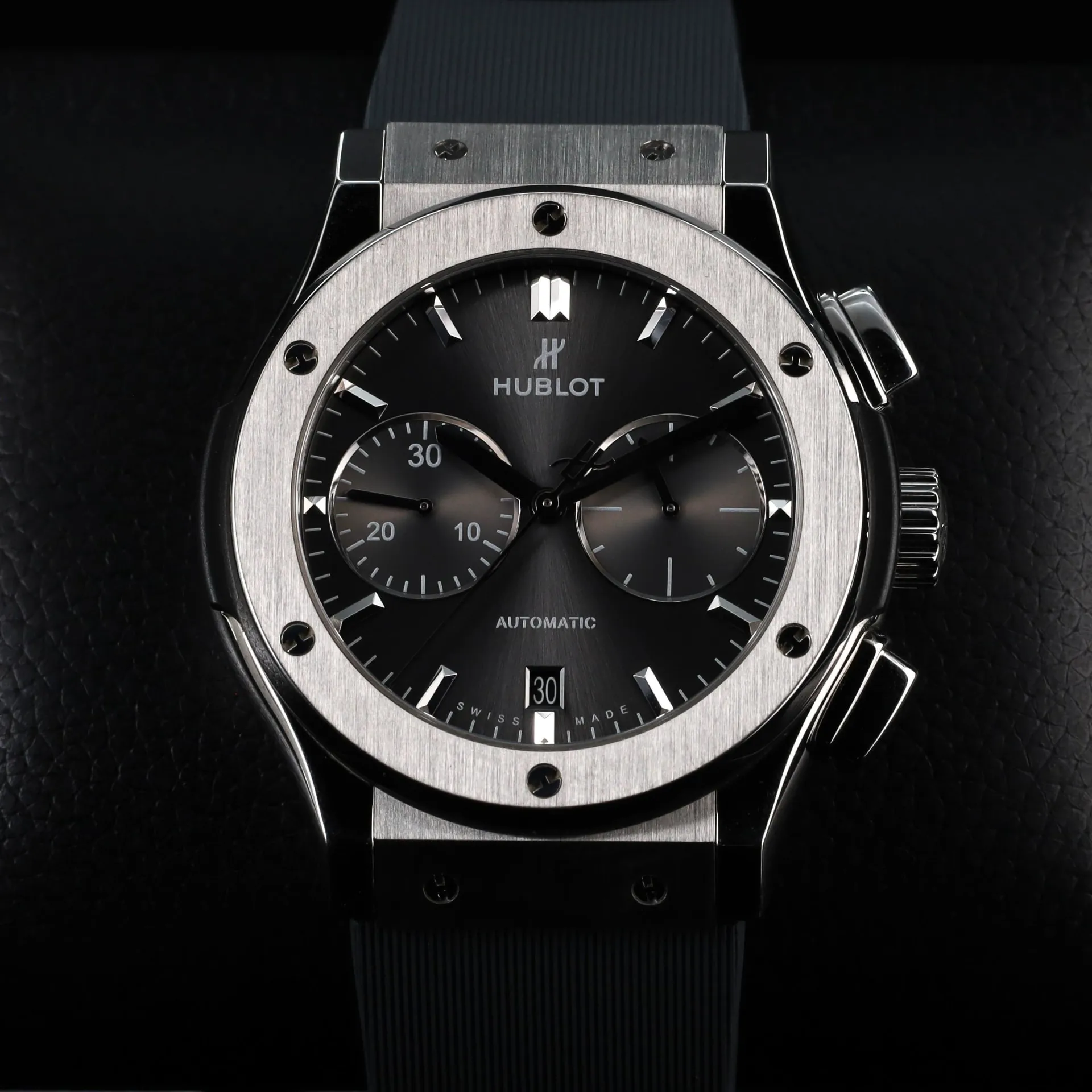 Hublot Classic Fusion 521.NX.1171.LR 45mm Titanium Black