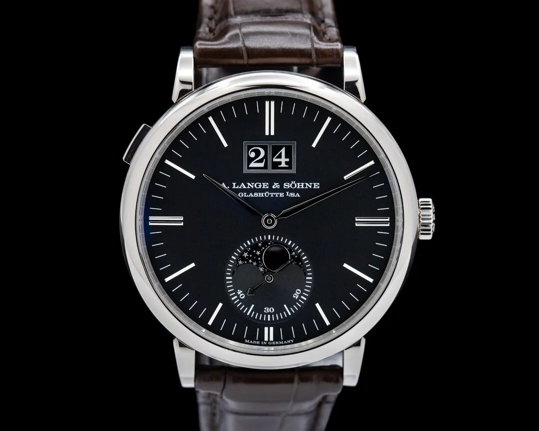 A. Lange & Söhne Saxonia 384.029 40mm White gold Black