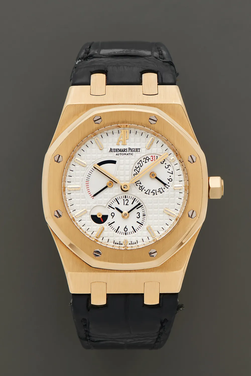 Audemars Piguet Royal Oak 26120BA.OO.D088CR.01 39mm 18k yellow gold Silver