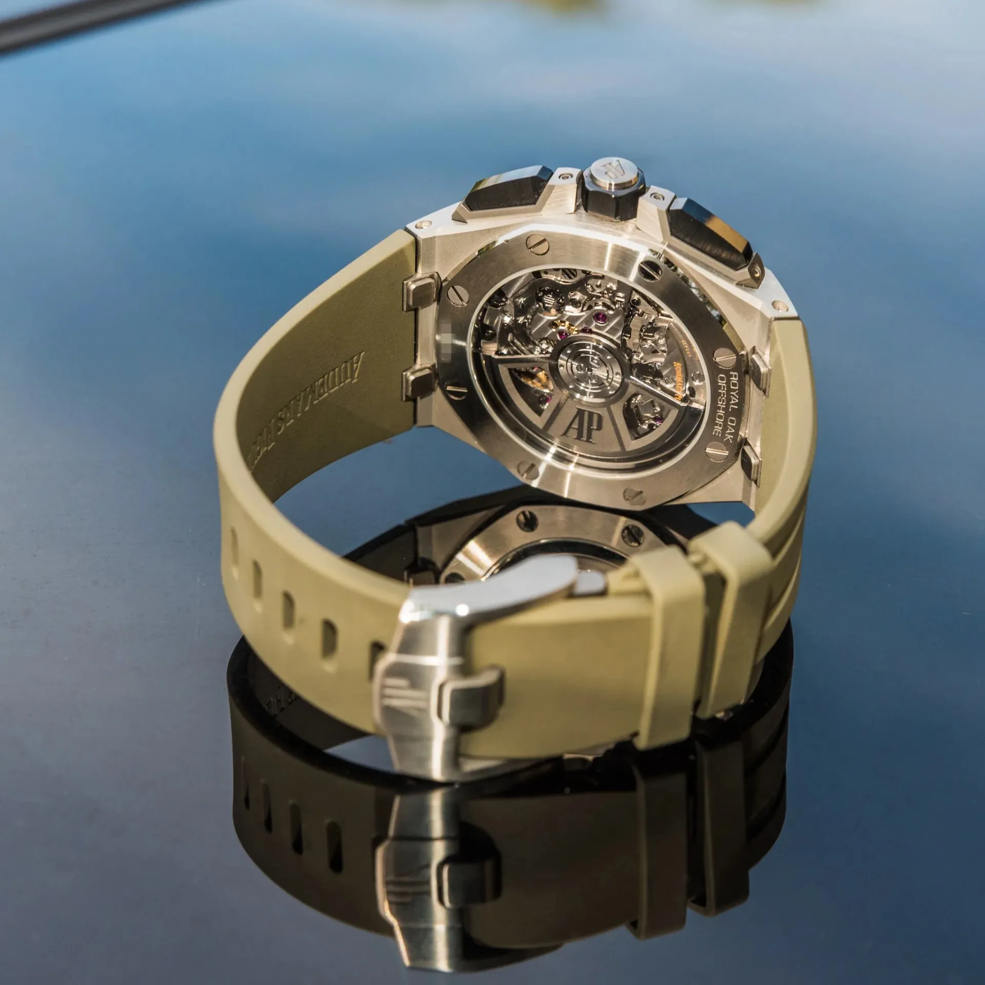 Audemars Piguet Royal Oak Offshore 26420SO.OO.A600CA.01 43mm Stainless steel Brown 1