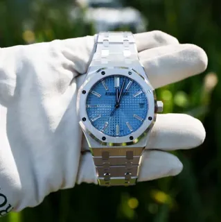 Audemars Piguet Royal Oak Selfwinding 15510BC.OO.1320BC.01 White gold Blue