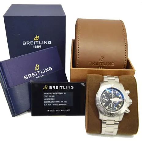 Breitling Avenger A13385 43mm Stainless steel Black 3