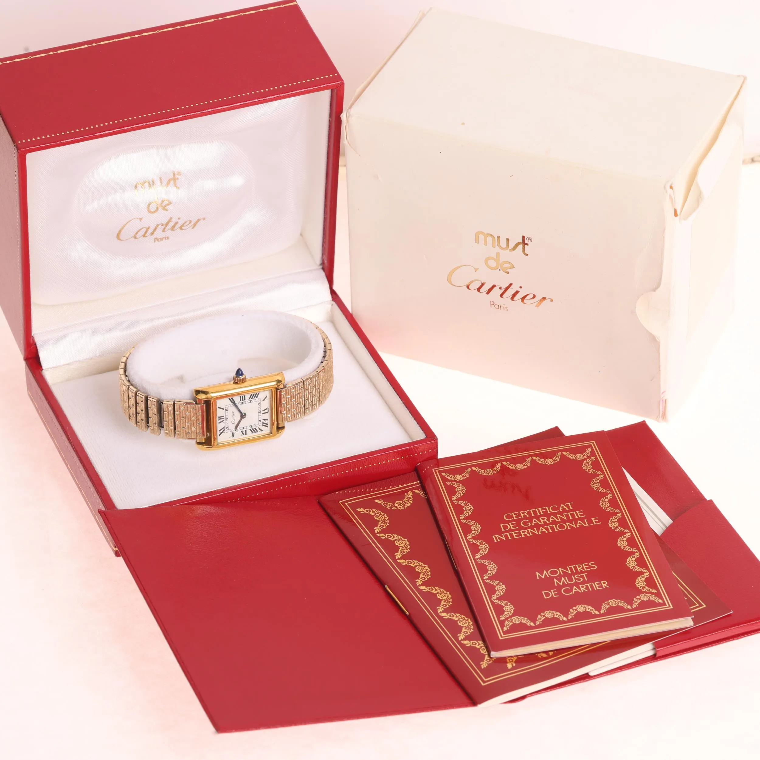 Cartier 5512106 21mm 18k Gold White 4