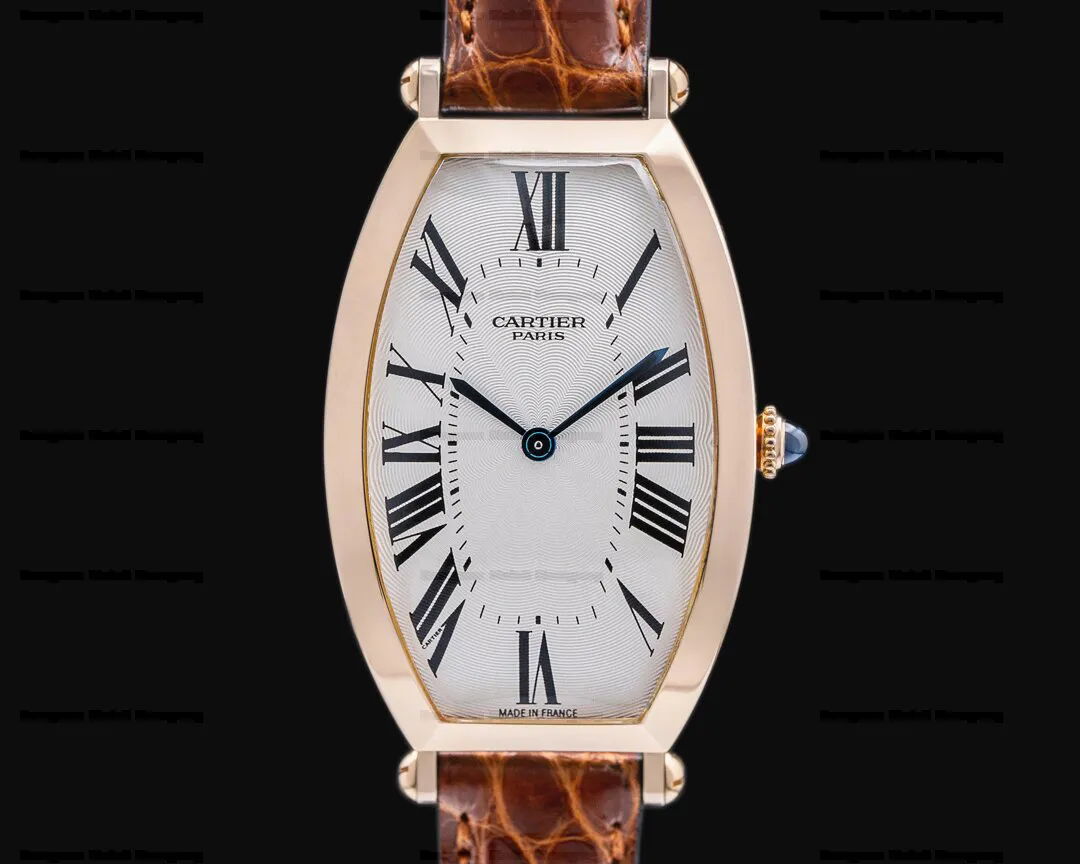 Cartier Tonneau 2458 B 29.5mm Yellow gold Guilloché