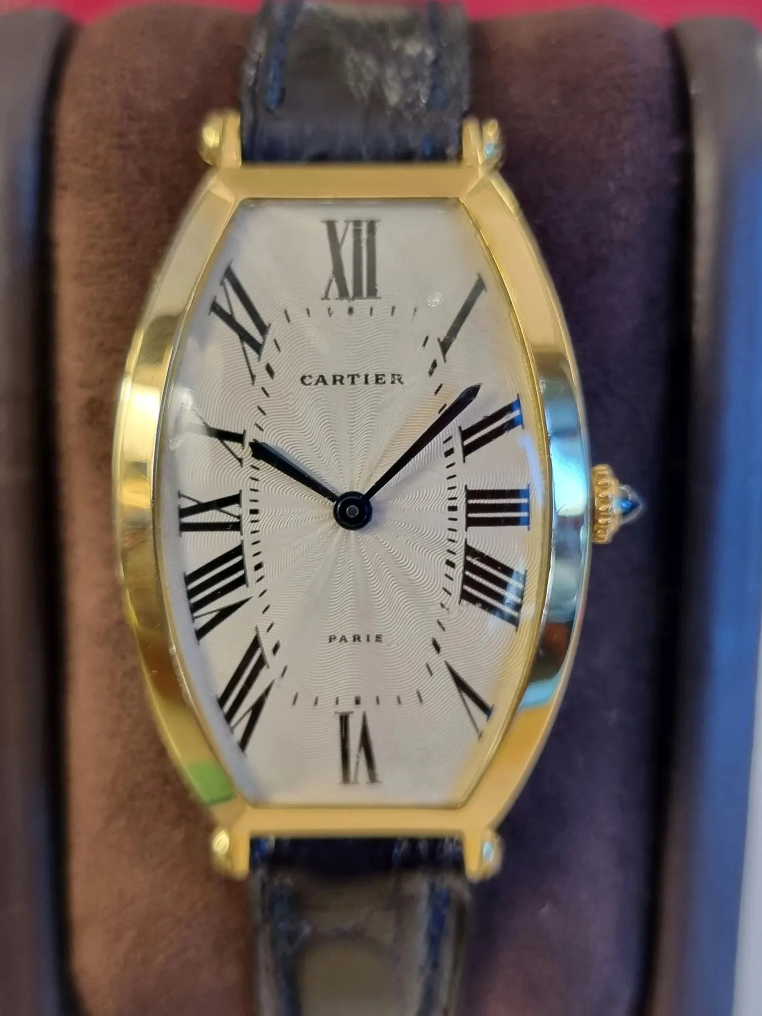 Cartier Tonneau 27mm 18k yellow gold Silver-plated 1