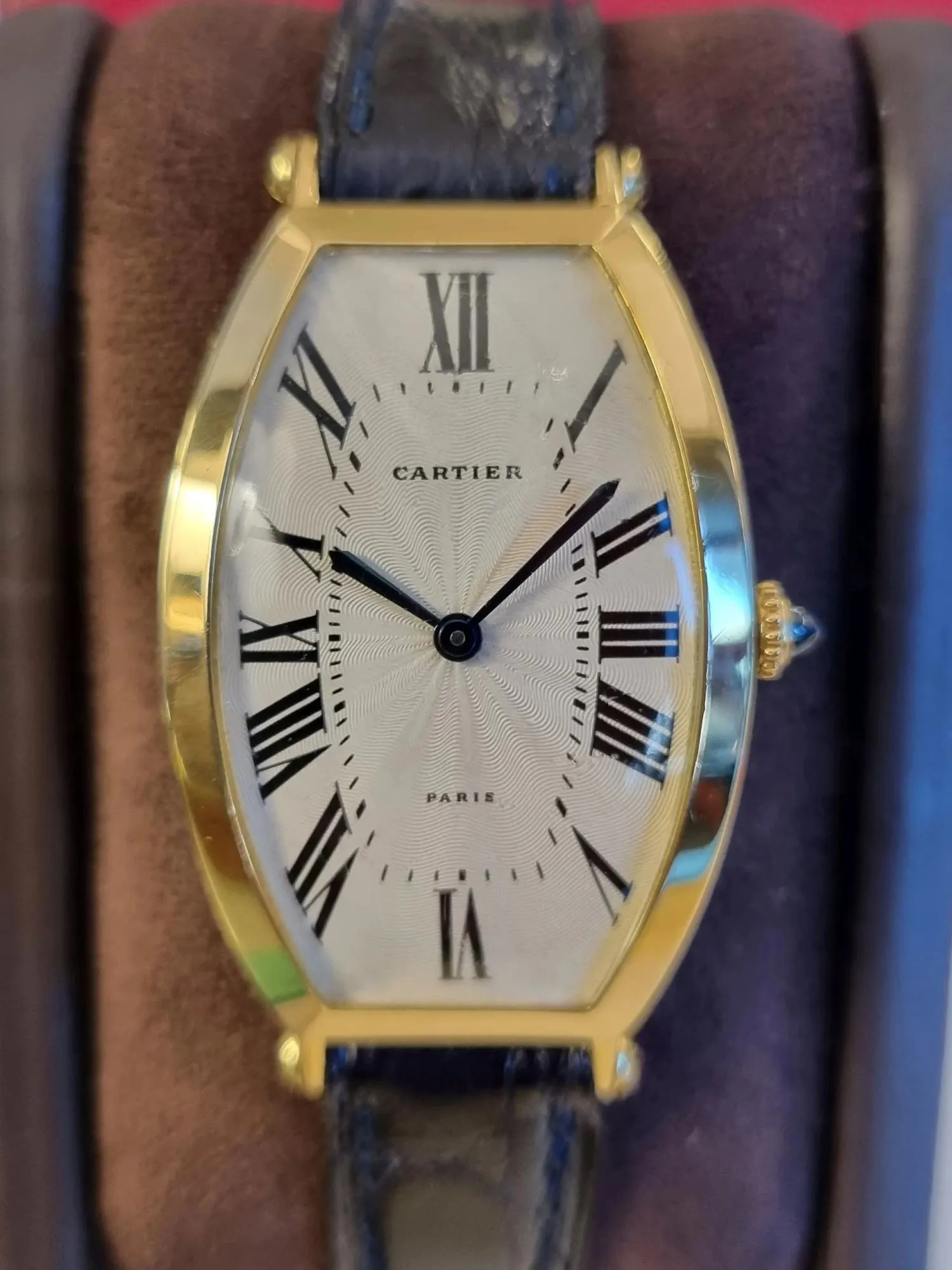 Cartier Tonneau 27mm 18k yellow gold Silver-plated 7