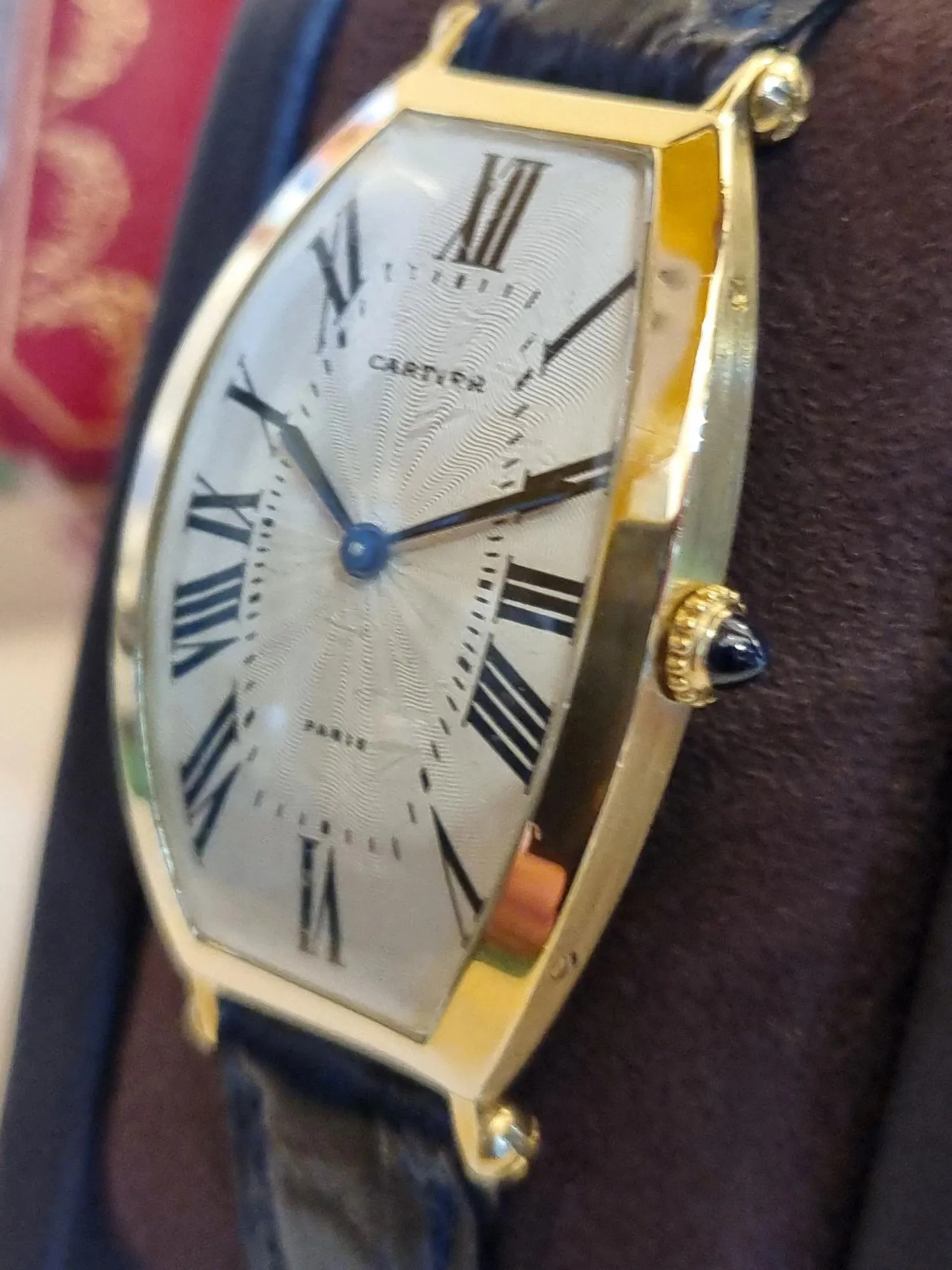 Cartier Tonneau 27mm 18k yellow gold Silver-plated 8