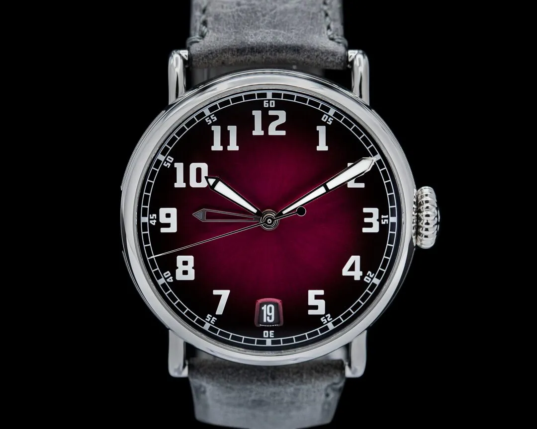 H. Moser & Cie. Heritage 8809-1200 42mm Stainless steel Red