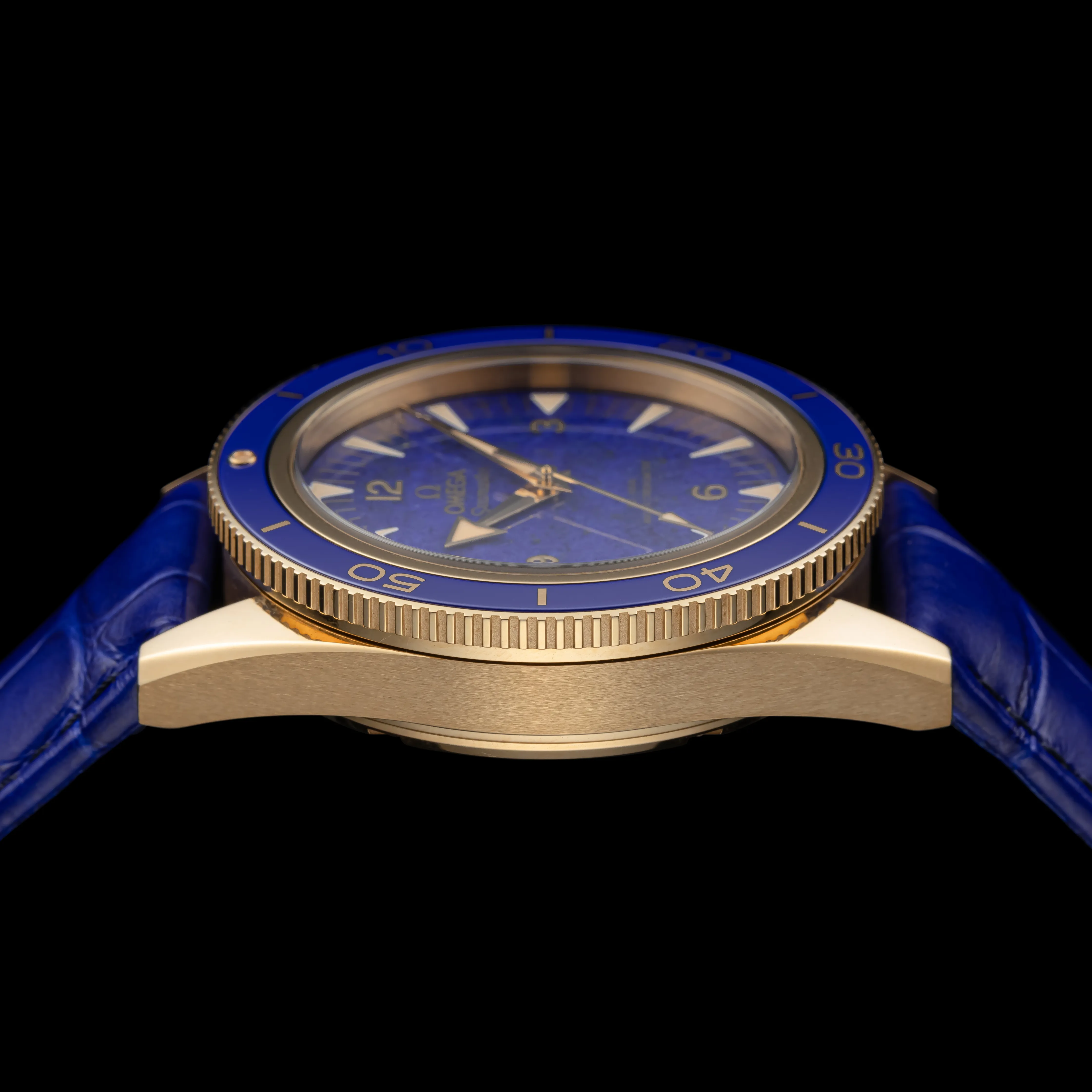 Omega Seamaster 300 234.63.41.21.99.002 40mm Ceramic and 18k yellow gold Blue 3