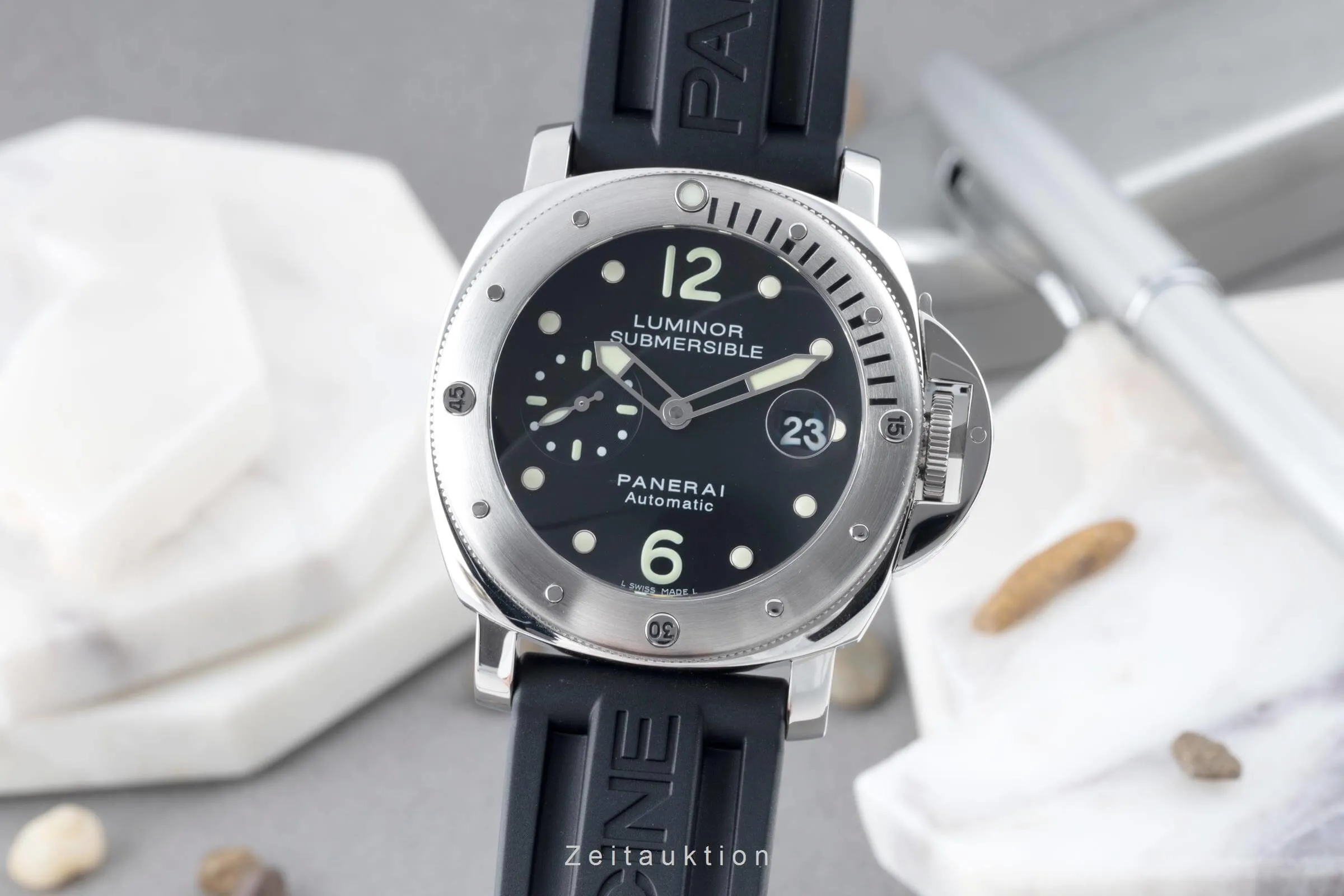 Panerai Submersible PAM 00024 44mm Stainless steel Black