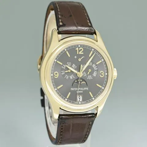 Patek Philippe Annual Calendar 5146J 39mm Yellow gold Gray 2