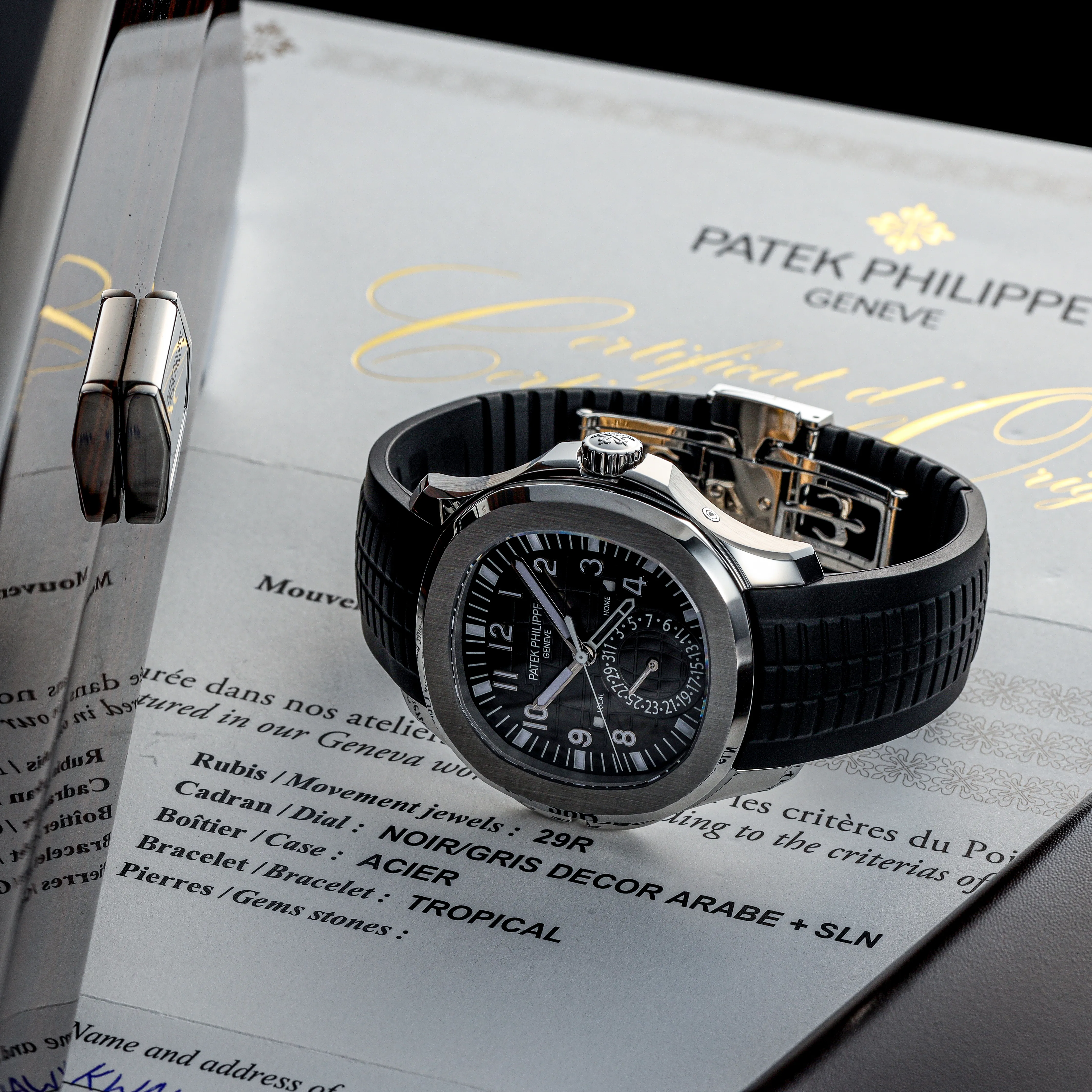 Patek Philippe Aquanaut 5164A-001 43mm Stainless steel Black 4