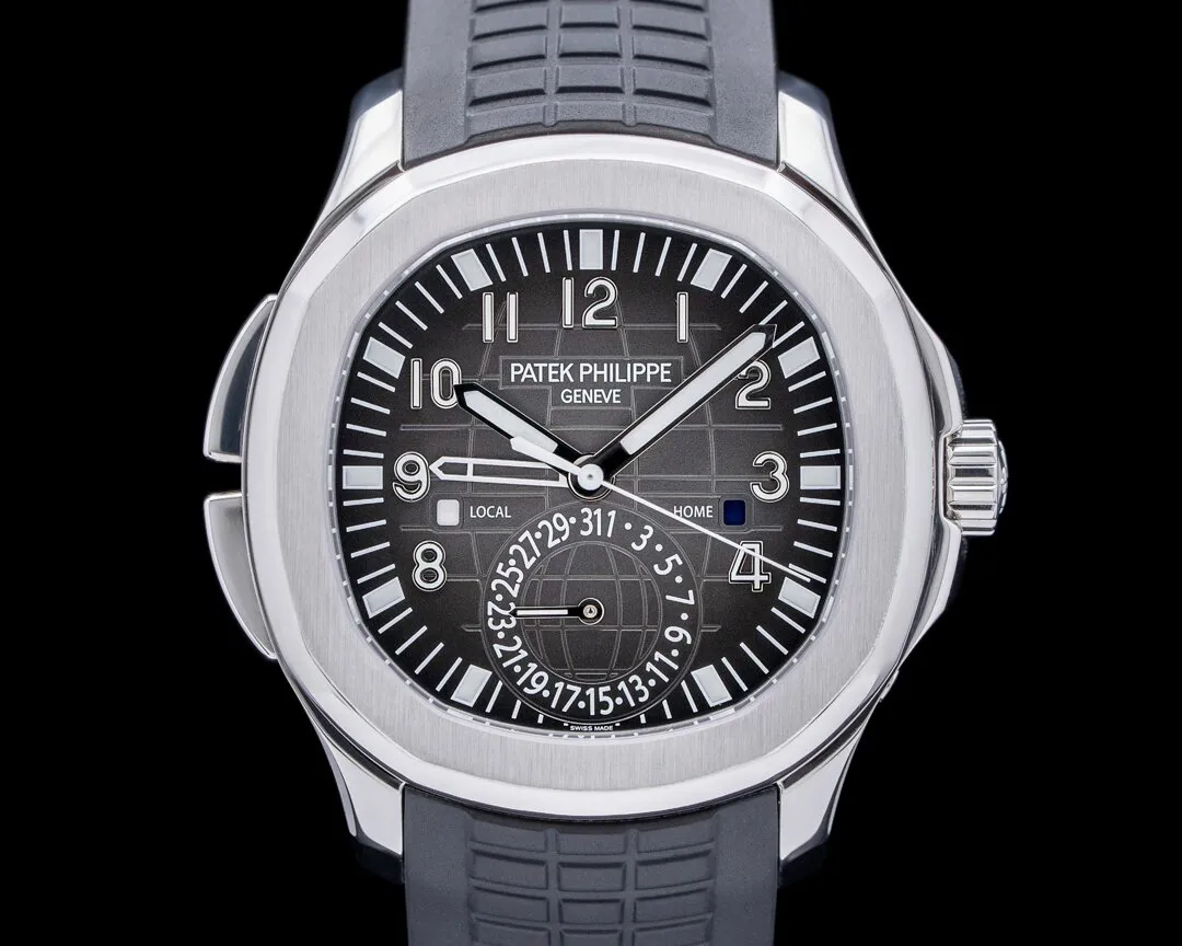 Patek Philippe Aquanaut 5164A-001 40mm Stainless steel Black