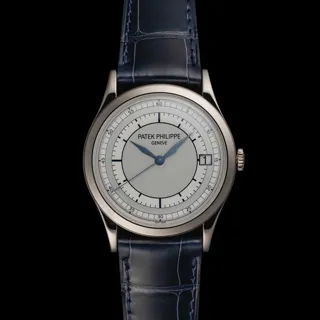 Patek Philippe Calatrava 5296G-001 White gold Silver