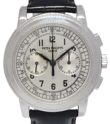 Patek Philippe Chronograph 5070 G 42mm White gold Silver