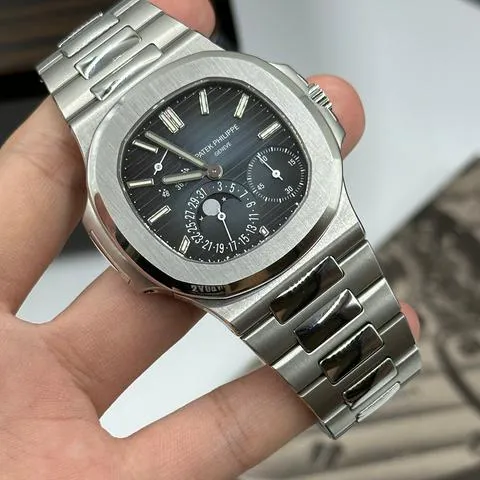 Patek Philippe Nautilus Moonphase 5712/1A-001 40mm Stainless steel Blue