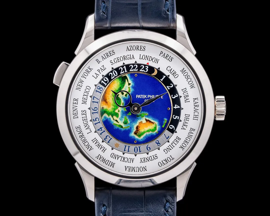 Patek Philippe World Time 5231G-001 39mm White gold