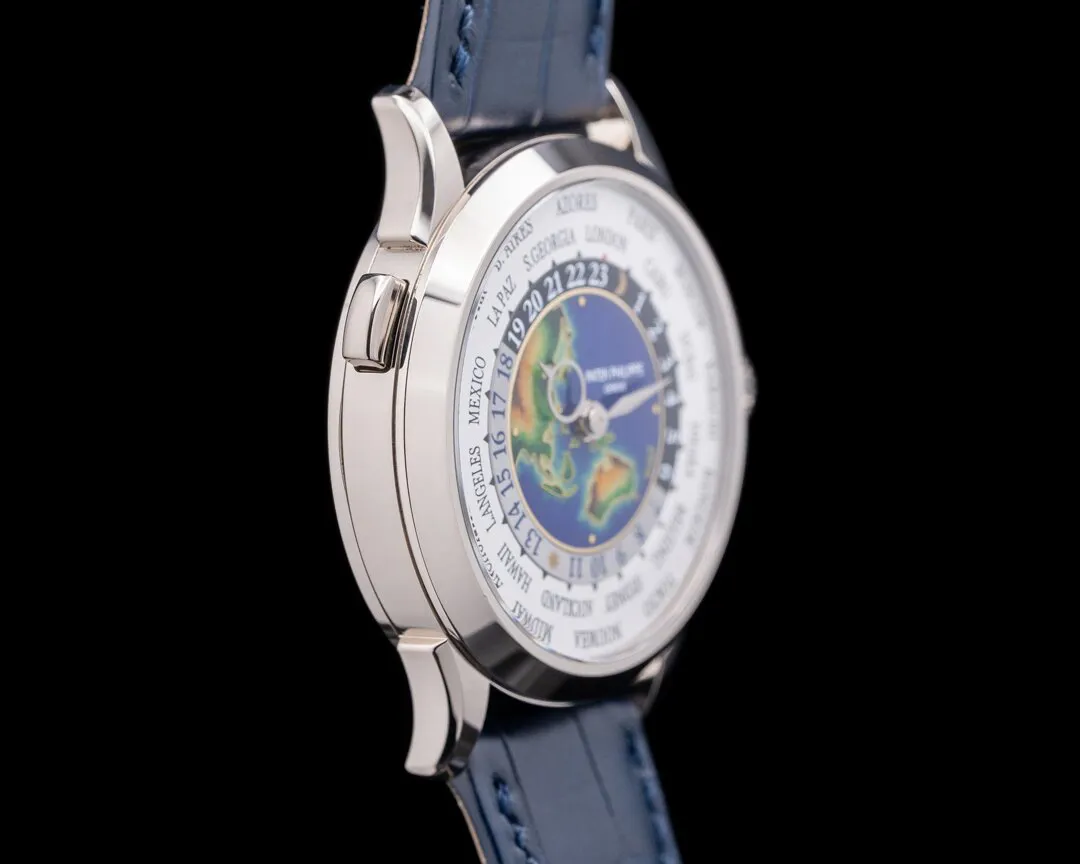 Patek Philippe World Time 5231G-001 39mm White gold 1