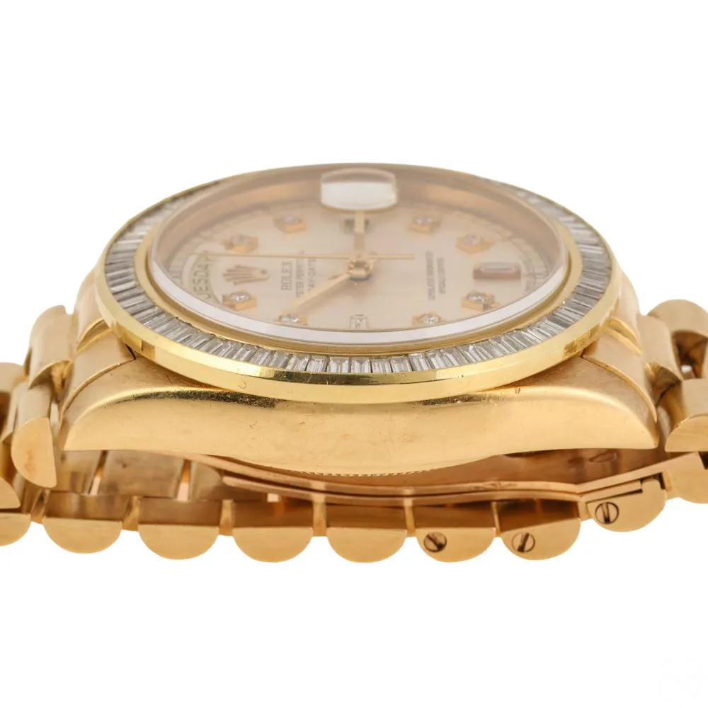 Rolex Day-Date 36 18038 18k yellow gold Silver 8