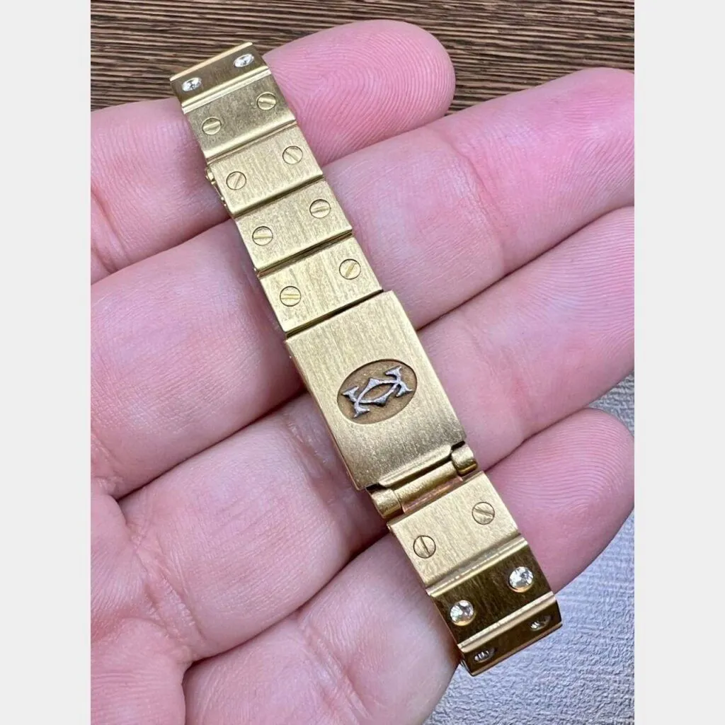 Cartier Santos Vendôme Diamond and 18k yellow gold 2