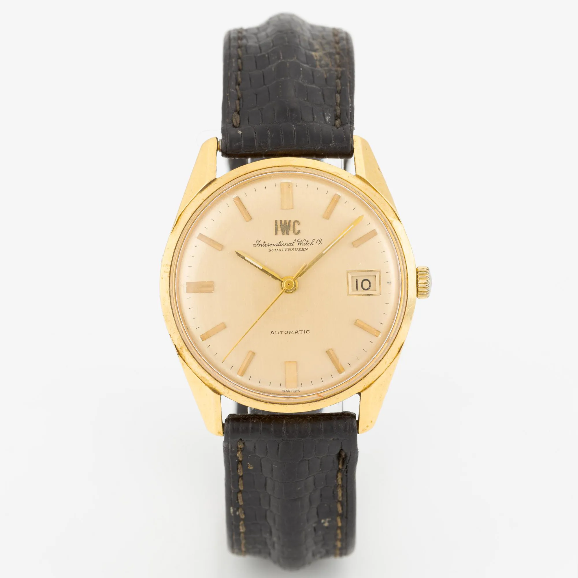 IWC R810A 34.5mm 18k yellow gold