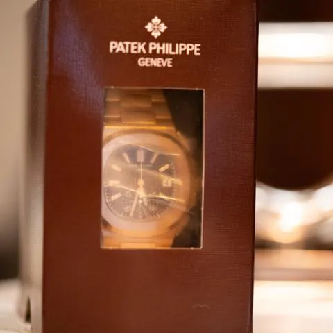 Patek Philippe Nautilus 5980/1R-001 43.5mm Rose gold Black 3