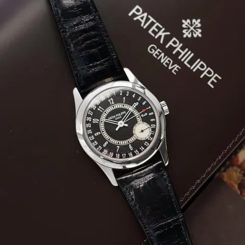 Patek Philippe Calatrava 6006G-001 39mm White gold Black 1